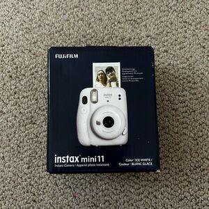 instax fujifilm polaroid camera